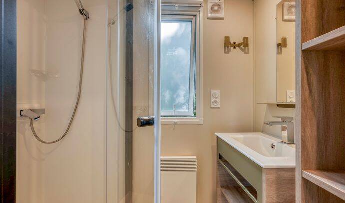 Mobil-home | Comfort | 3 Ch. | 6 pers. | Terrasse surélevée | A/C 7