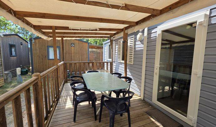 Mobil-home | Comfort | 3 Ch. | 6 pers. | Terrasse surélevée | A/C 1