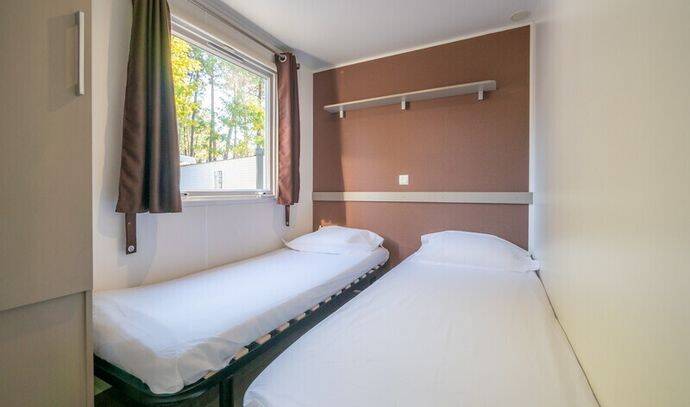 Mobil-home | Comfort | 3 Ch. | 6 pers. | Terrasse surélevée | A/C 6