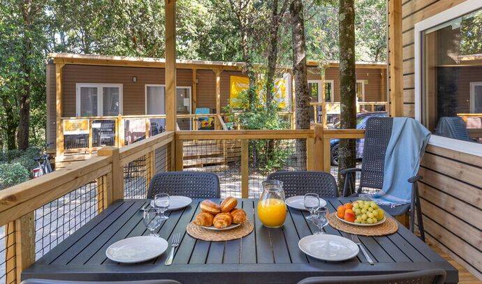 Mobil-home | Comfort | 3 Ch. | 6 pers. | Terrasse surélevée | A/C 1