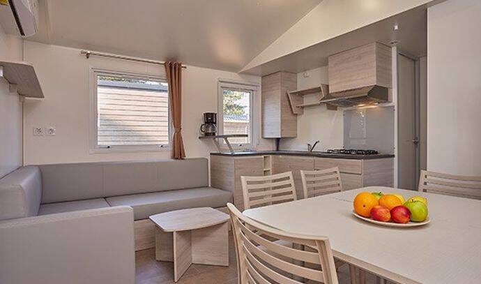 Mobil-home | Comfort | 3 Ch. | 6 pers. | Terrasse surélevée | A/C | TV 4