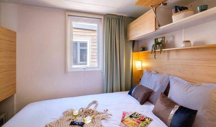 Mobil-home | Comfort | 3 Ch. | 6 pers. | Terrasse surélevée | A/C | TV 4