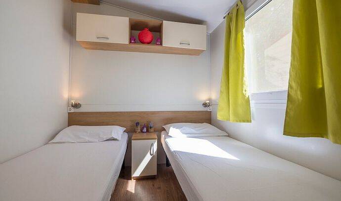 Mobil-home | Comfort | 3 Ch. | 6 pers. | Terrasse surélevée | A/C | TV 5