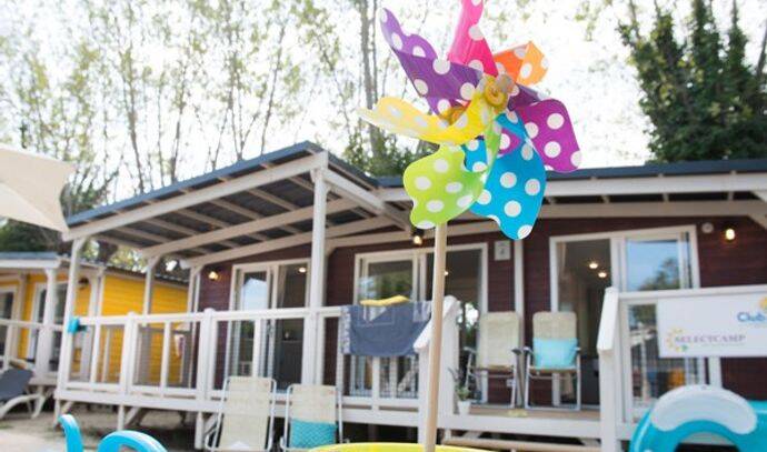 Mobil-home | Comfort | 3 Ch. | 6 pers. | Terrasse surélevée | A/C 0