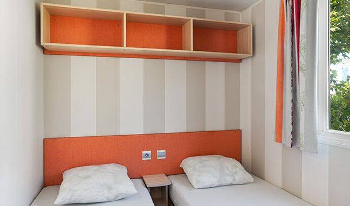 Mobil-home | Comfort | 3 Ch. | 6/8 pers. | Terrasse surélevée non couverte | A/C 4
