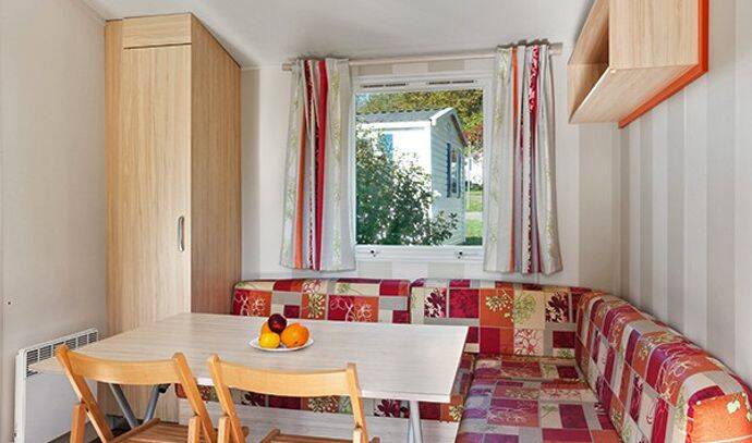 Mobil-home | Comfort | 3 Ch. | 6/8 pers. | Terrasse surélevée non couverte | A/C 1