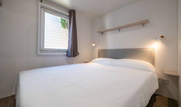 Mobil-home | Comfort | 3 Ch. | 6/8 pers. | Terrasse surélevée | A/C | TV 3