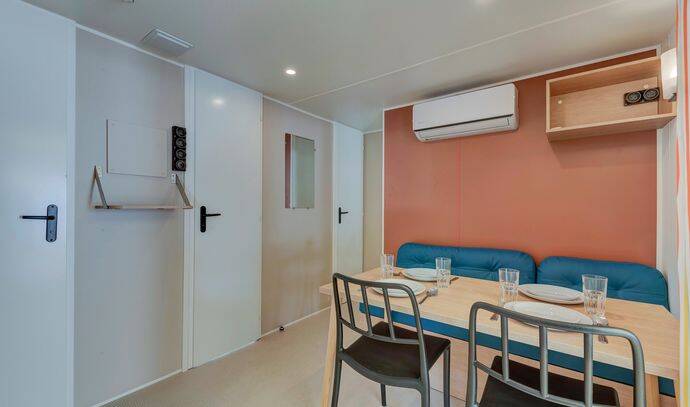 Mobil-home | Comfort XL | 2 Ch. | 4 pers. | Terrasse surélevée | A/C 2