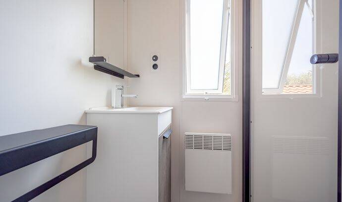 Mobil-home | Premium | 4 Ch. | 8 pers. | Terrasse Lounge | A/C | TV 11