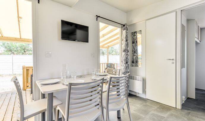 Mobil-home | Premium | 2 Ch. | 4 pers. | Terrasse surélevée | A/C | TV 6