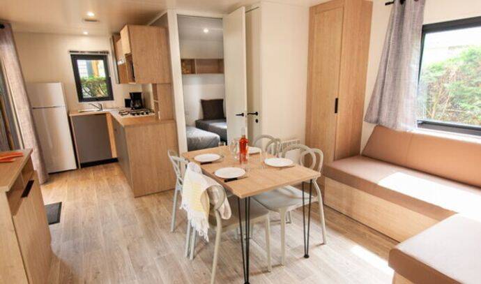Mobil-home | Premium | 2 Ch. | 4 pers. | Terrasse surélevée | A/C 1