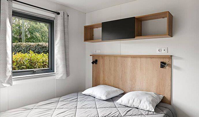 Mobil-home | Premium | 2 Ch. | 4 pers. | Terrasse surélevée | A/C | TV 4