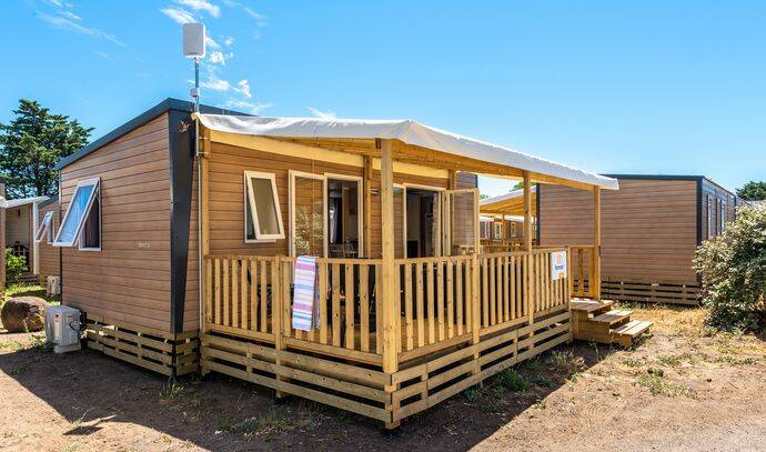 Mobil-home | Premium | 2 Ch. | 4 pers. | Terrasse surélevée | A/C | TV 1