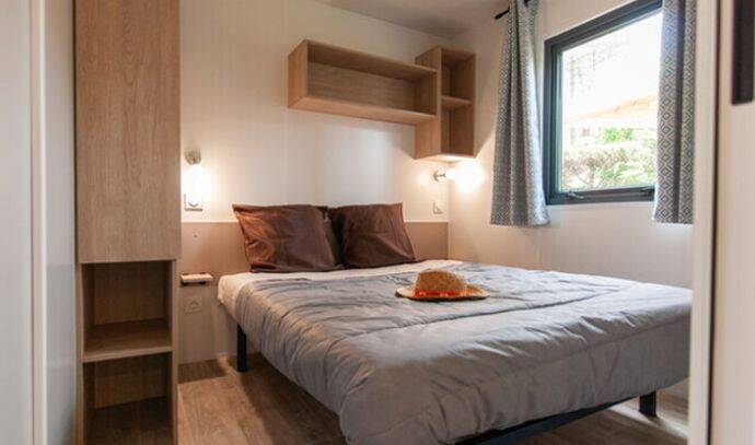 Mobil-home | Premium | 3 Ch. | 6 pers. | Terrasse couverte | A/C | TV 4