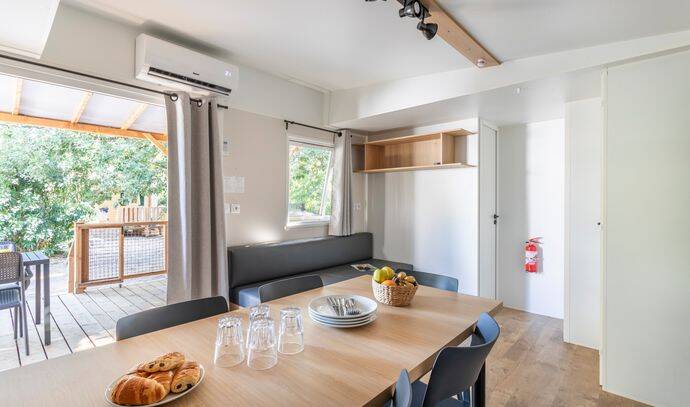 Mobil-home | Premium | 3 Ch. | 6 pers. | Terrasse couverte | A/C | TV 4