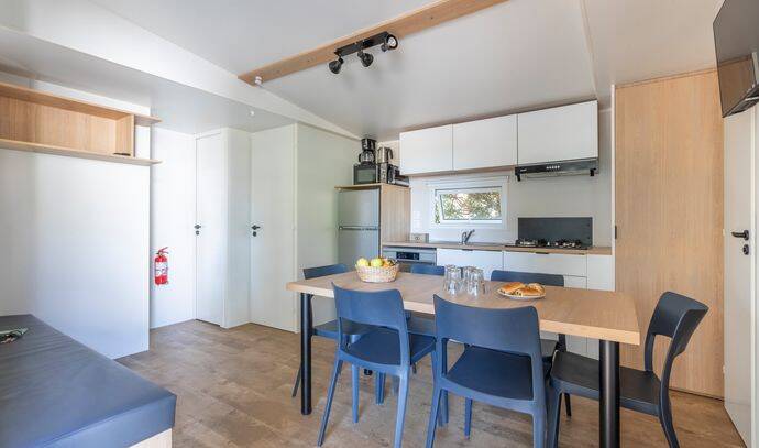 Mobil-home | Premium | 3 Ch. | 6 pers. | Terrasse couverte | A/C | TV 5