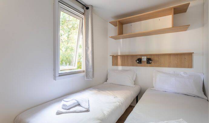 Mobil-home | Premium | 3 Ch. | 6 pers. | Terrasse couverte | A/C | TV 9