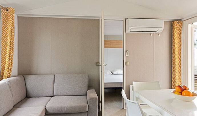 Mobil-home | Premium | 3 Ch. | 6 pers. | Terrasse surélevée | A/C 4