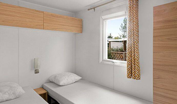Mobil-home | Premium | 3 Ch. | 6 pers. | Terrasse surélevée | A/C 10