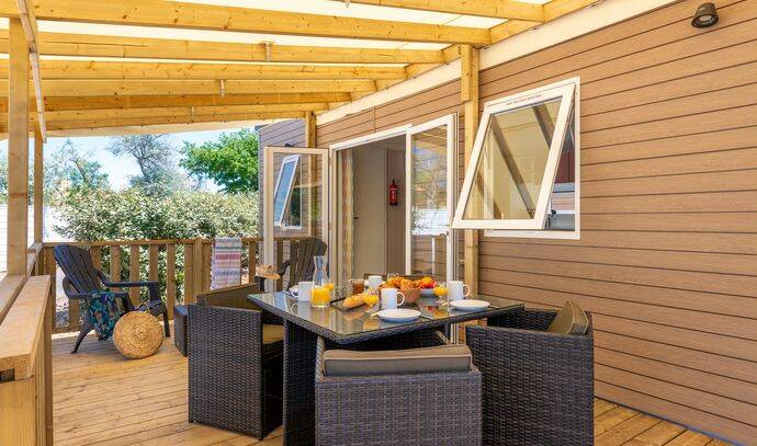 Mobil-home | Premium | 3 Ch. | 6 pers. | Terrasse surélevée | A/C 1