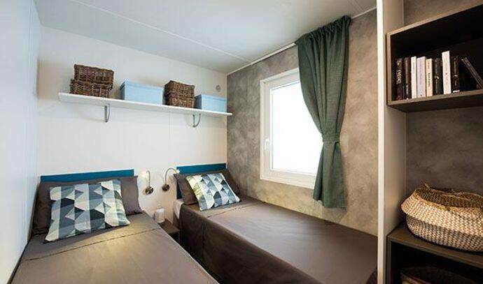 Mobil-home | Premium | 3 Ch. | 6 pers. | Terrasse surélevée | A/C | TV 8
