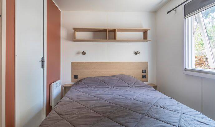 Mobil-home | Premium | 3 Ch. | 6 pers. | Terrasse surélevée | A/C | TV 6