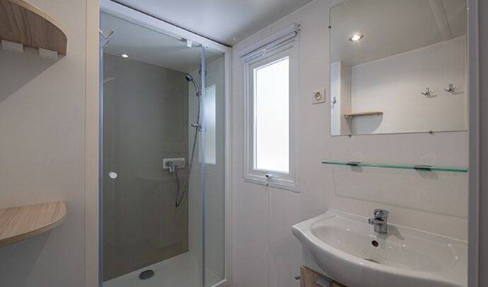 Mobil-home | Premium | 3 Ch. | 6 pers. | Terrasse Lounge | A/C | TV 8