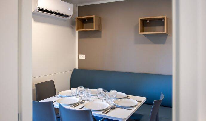 Mobil-home | Premium | 3 Ch. | 6 pers. | Terrasse Lounge | A/C | TV 3