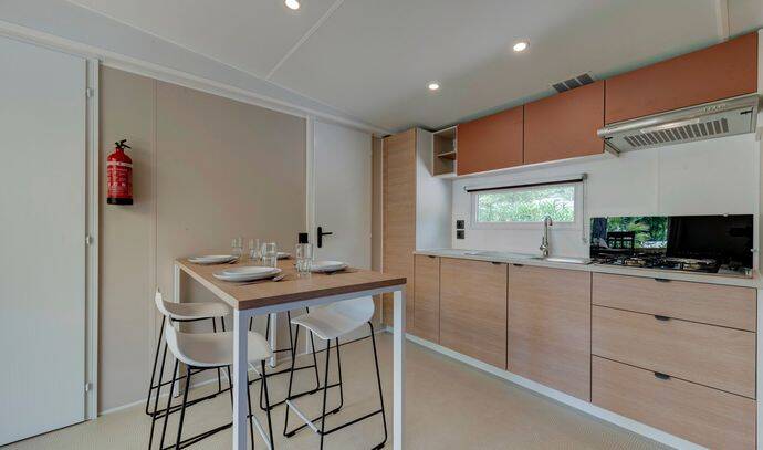 Mobil-home | Premium | 3 Ch. | 4 pers. | Terrasse Lounge | A/C | TV 6