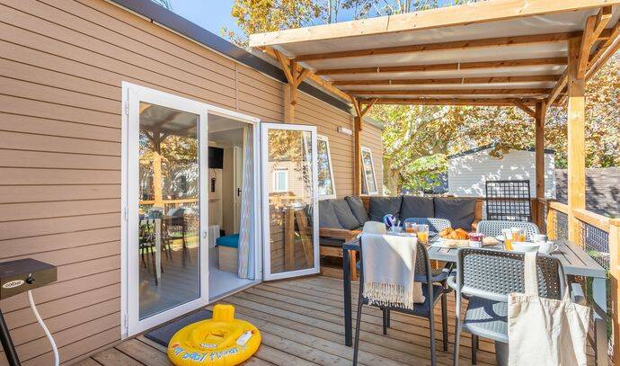 Mobil-home | Premium | 3 Ch. | 4 pers. | Terrasse Lounge | A/C | TV 3