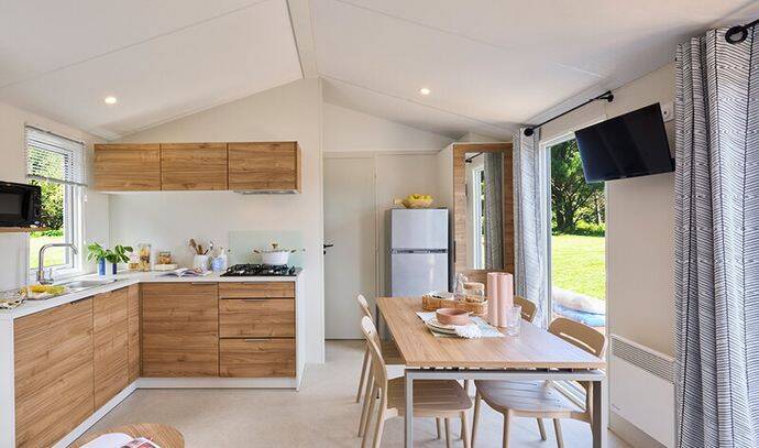Mobil-home | Premium | 3 Ch. | 4 pers. | Terrasse Lounge | A/C | TV 4