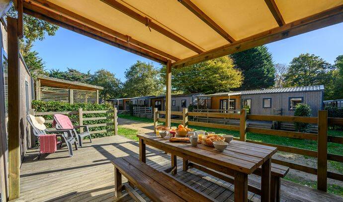 Mobil-home | Ultimate | 2 Ch. | 4 pers. | Terrasse surélevée | A/C | TV 2