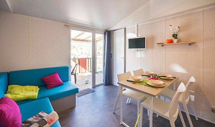 Mobil-home | Ultimate | 2 Ch. | 4 pers. | Terrasse surélevée | A/C | TV 3