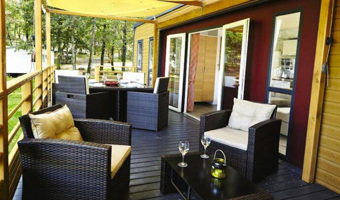 Mobil-home | Ultimate | 3 Ch. | 6/8 pers. | Terrasse surélevée | A/C 2