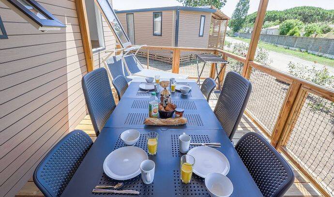 Mobil-home | Ultimate | 3 Ch. | 6 pers. | Terrasse surélevée | A/C | TV 2