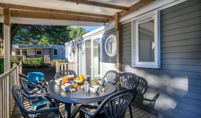 Mobil-home | Ultimate | 3 Ch. | 6 pers. | Terrasse surélevée | A/C | TV 2