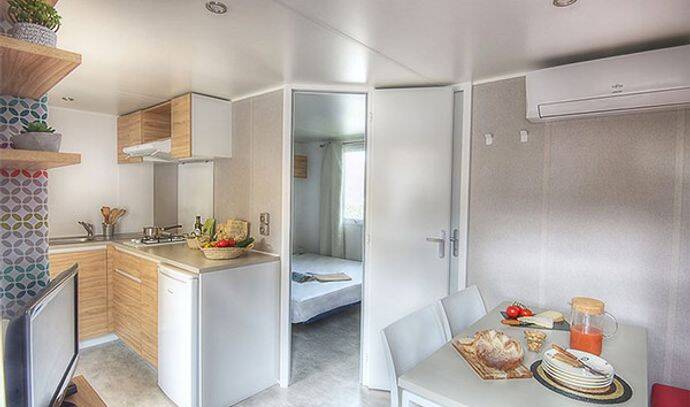 Mobil-home | Premium | 1 Ch. | 2 pers. | Terrasse surélevée | A/C | TV 1
