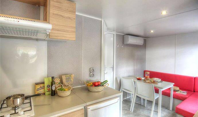 Mobil-home | Premium | 1 Ch. | 2 pers. | Terrasse surélevée | A/C | TV 2