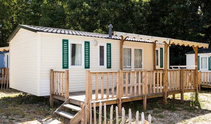 Mobil-home | Classic | 2 Ch. | 3 pers. | Terrasse surélevée | TV 1