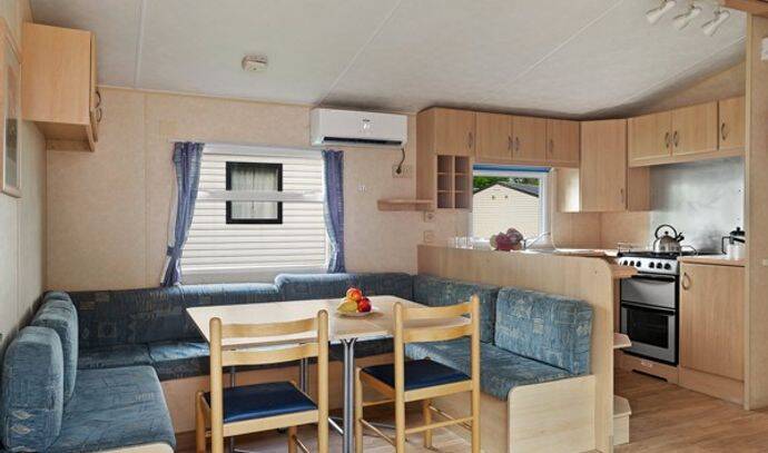 Mobil-home | Classic | 3 Ch. | 6 pers. | Terrasse surélevée | A/C | TV 2