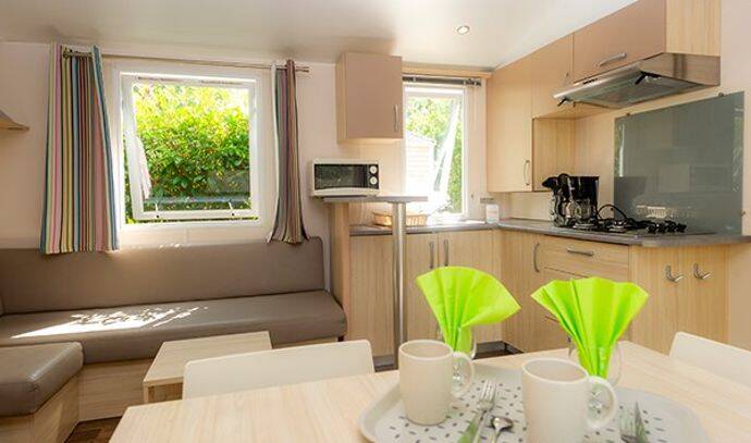Mobil-home | Classic | 3 Ch. | 6 pers. | Terrasse surélevée | A/C 5