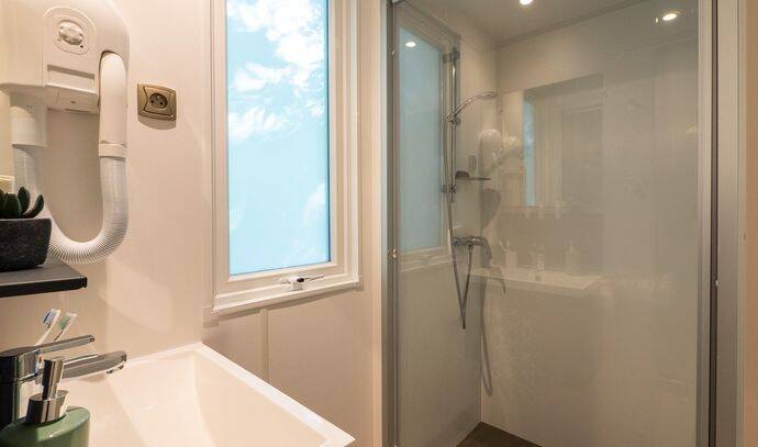 Mobil-home | Premium Exclusive | 2 Ch. | 5 pers. | Terrasse surélevée | A/C | TV 6