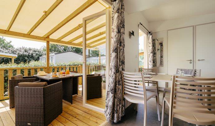 Mobil-home | Premium | 2 Ch. | 4/6 pers. | Terrasse Lounge | A/C 1