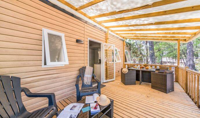 Mobil-home | Premium Exclusive | 3 Ch. | 6 pers. | Terrasse surélevée | A/C | TV 4
