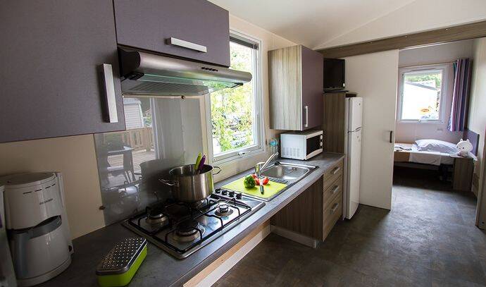 Mobil-home PMR | Comfort | 2 Ch. | 4 pers. | Terrasse surélevée | TV 3