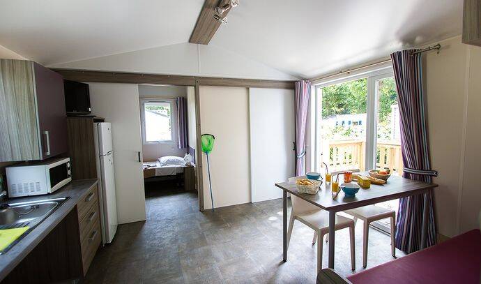 Mobil-home PMR | Comfort | 2 Ch. | 4 pers. | Terrasse surélevée | TV 2