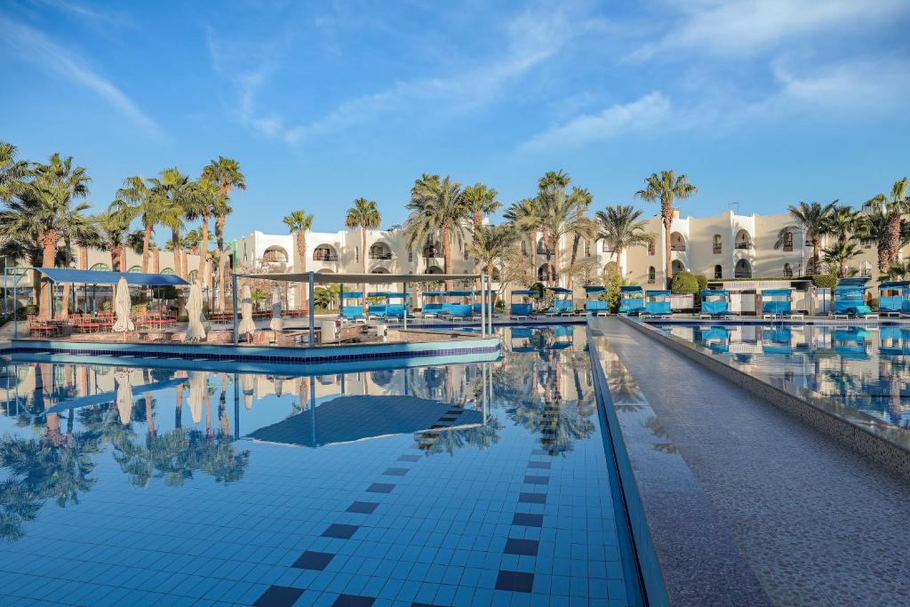 Piscine de l'établissement Arabia Azur Resort ou située à proximité