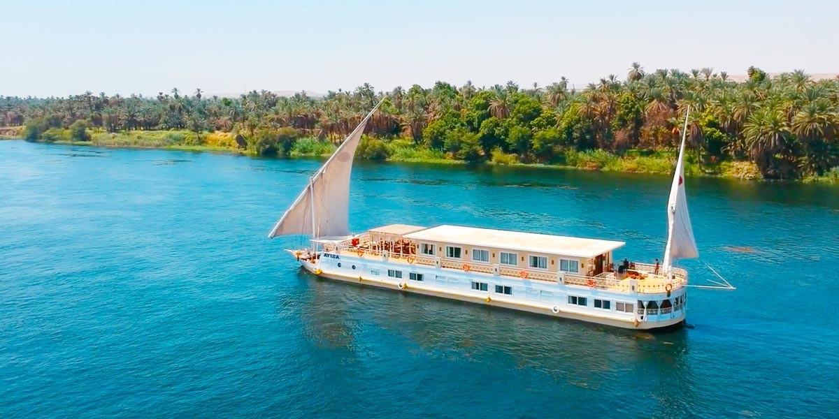 Croisière Magie du Caire et du Nil en Dahabeya Yalla Bina (ou similaire)
