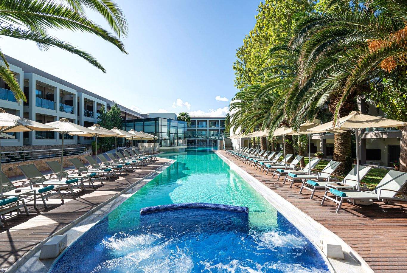 Hôtel Minos Mare Royal 5*