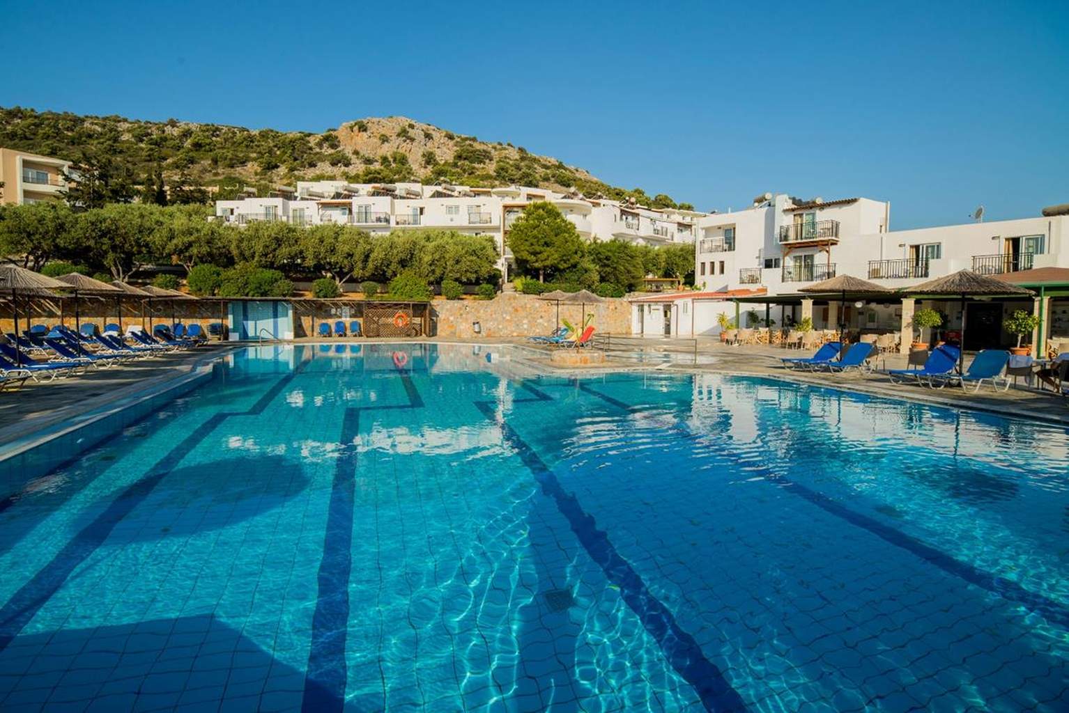 Semiramis Village Hôtel 4*